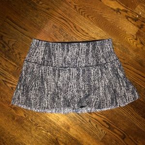 Size 10 regular Lululemon Lost In Pace skirt